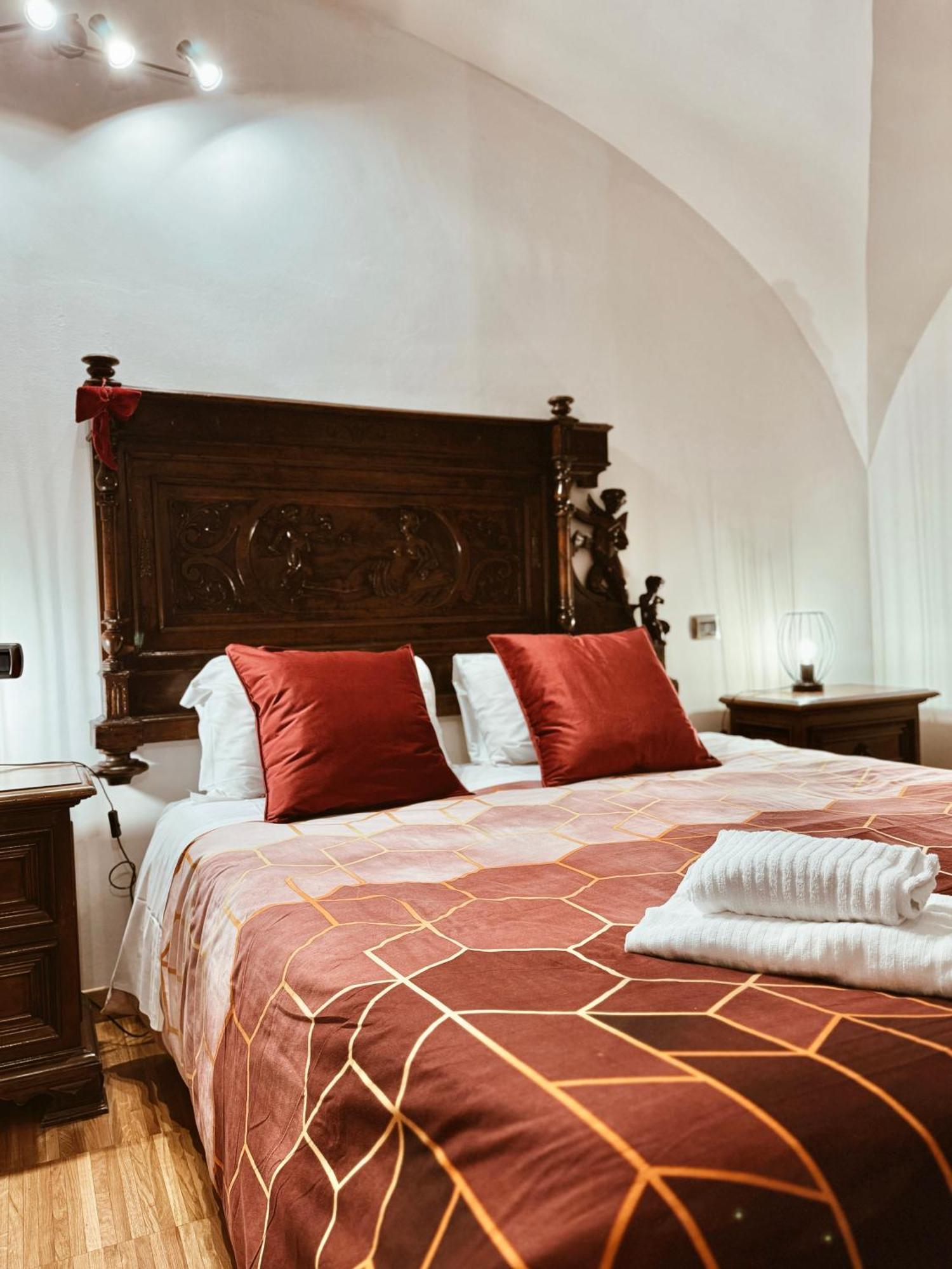 Gasthof Residenza Tritone Luxury Trevi Fountain Rom